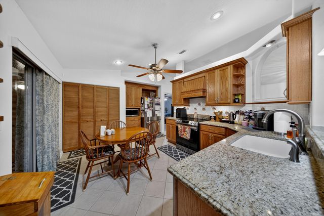 1585 Degamma Street NW, Palm Bay, FL 32907