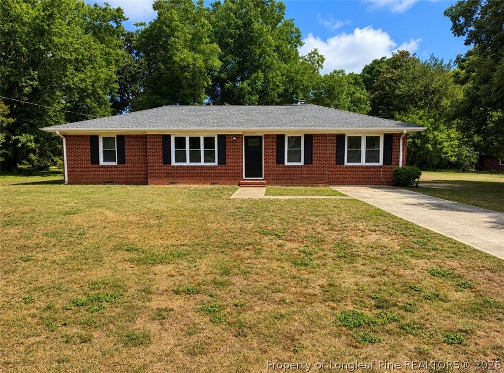 710 tupelo Circle, Fayetteville, NC 28304 — exterior