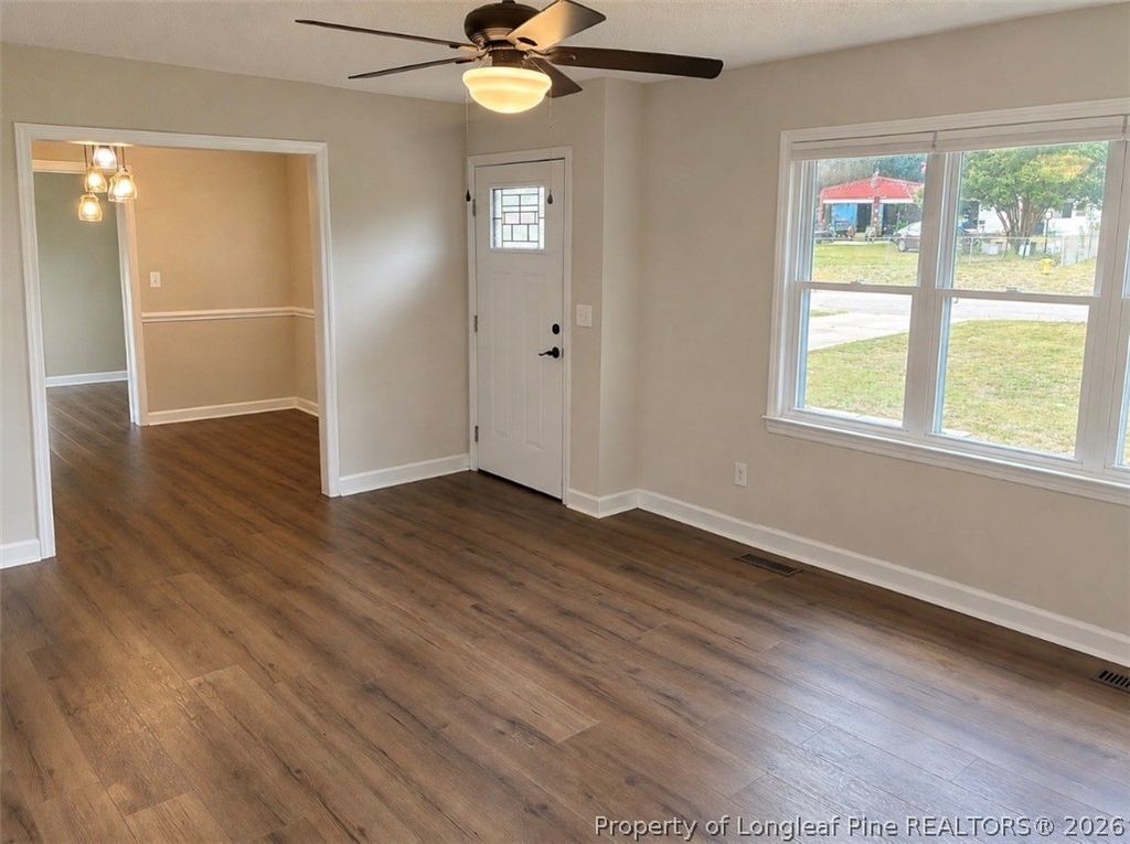 710 tupelo Circle, Fayetteville, NC 28304 — photo 5
