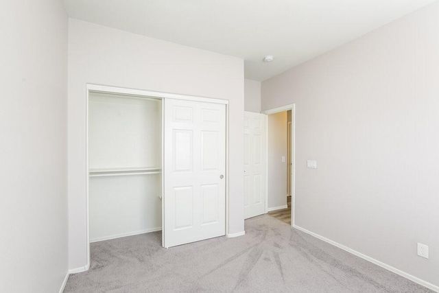 6350 W Hilton Avenue, Phoenix, AZ 85043