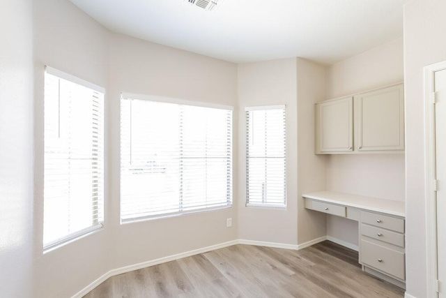 6350 W Hilton Avenue, Phoenix, AZ 85043
