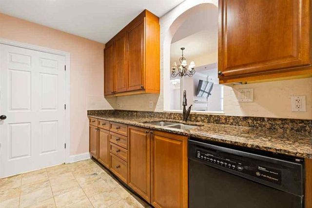 1735 Peachtree Street NE 117, Atlanta, GA 30309