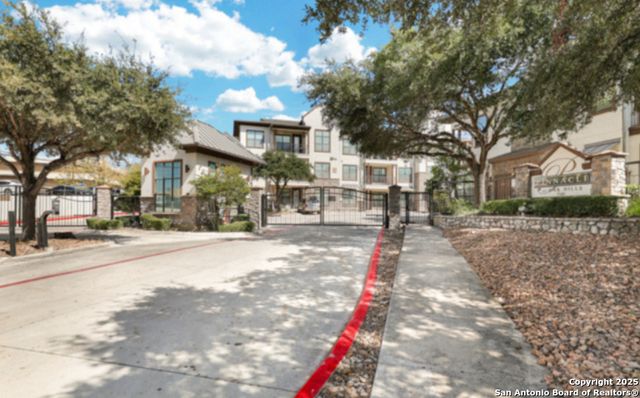 7342 Oak Manor Dr Apt 4107, San Antonio, TX 78229