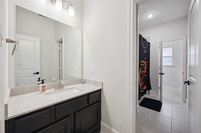 9911 Regal Bend Drive, Missouri City, TX 77459