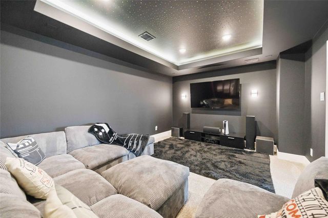 9911 Regal Bend Drive, Missouri City, TX 77459