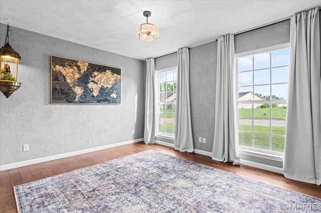 808 Fieldview Drive, Smithton, IL 62285