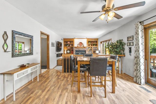 407 Fairbrook Court, Waunakee, WI 53597