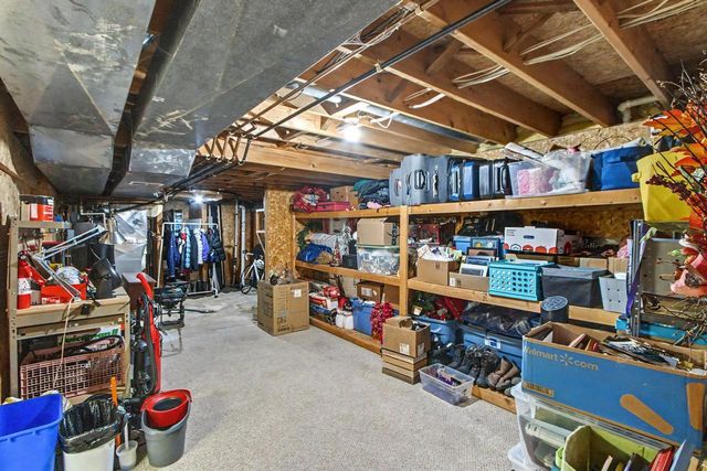 407 Fairbrook Court, Waunakee, WI 53597