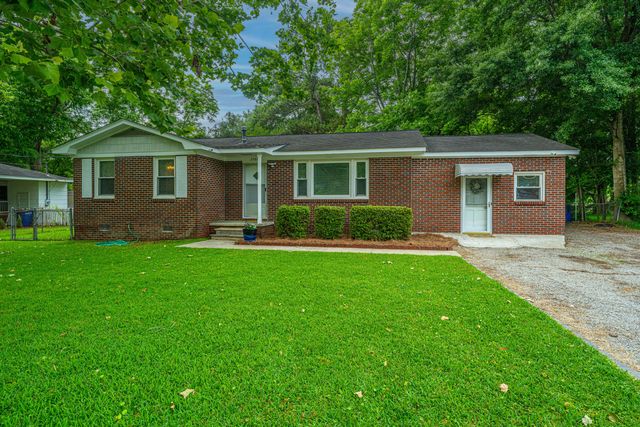 2567 Mona Avenue, Charleston, SC 29414