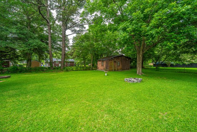 2567 Mona Avenue, Charleston, SC 29414