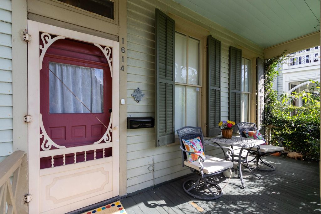 1614 Ball, Galveston, TX 77550