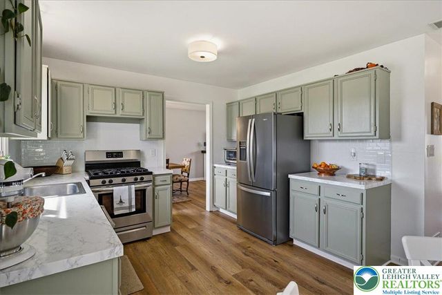 168 5th Street, Upper Nazareth Twp, PA 18064
