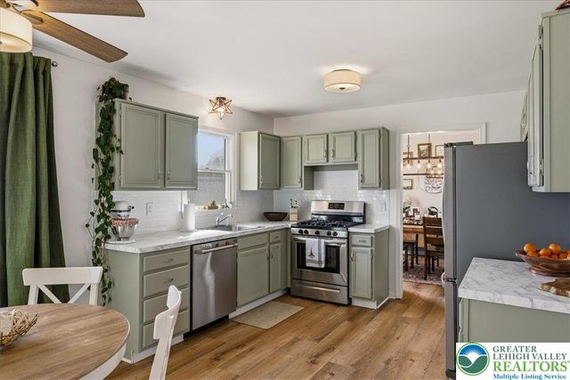 168 5th Street, Upper Nazareth Twp, PA 18064