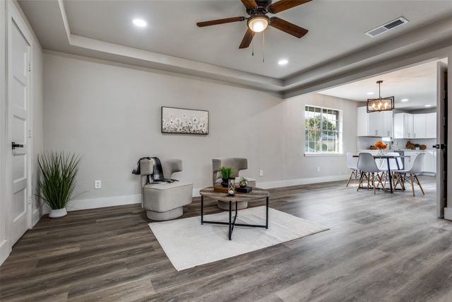 2700 Mollimar Drive, Plano, TX 75075