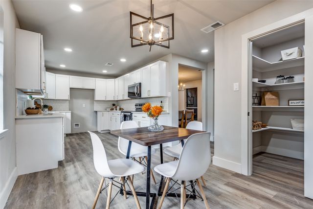 2700 Mollimar Drive, Plano, TX 75075