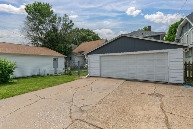 2110 15th Street A Street, Moline, IL 61265