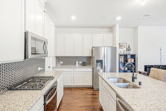 373 Blackthorne Drive, Plano, TX 75074