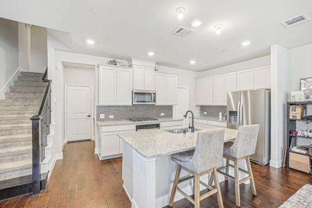 373 Blackthorne Drive, Plano, TX 75074