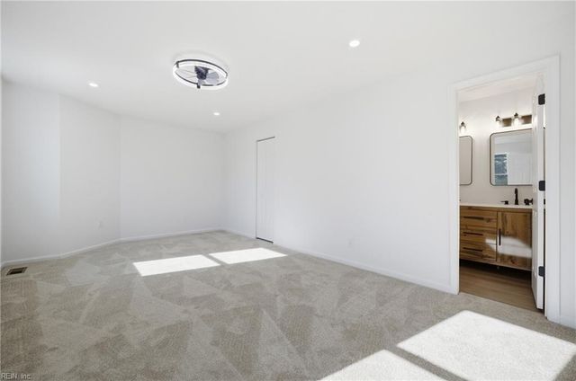 1123 Myrtle Ave, Chesapeake, VA 23325