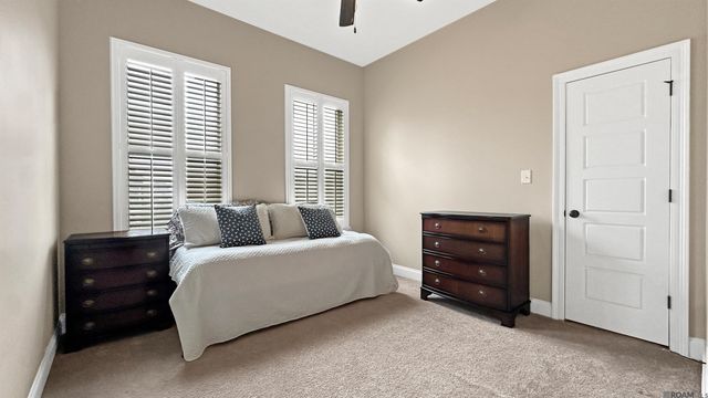 16045 Greycliff Ave, Pride, LA 70770