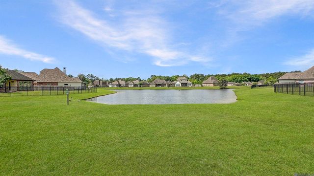 16045 Greycliff Ave, Pride, LA 70770