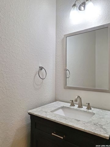 5801 DEVONWOOD ST, Cibolo, TX 78108