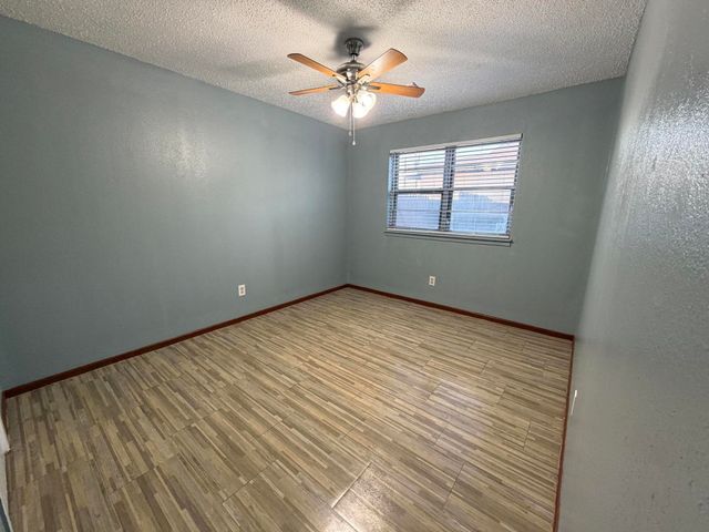 5720 46th Street, Lubbock, TX 79414