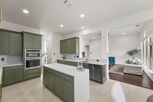 1998 Lake Forest Drive, Rockwall, TX 75087