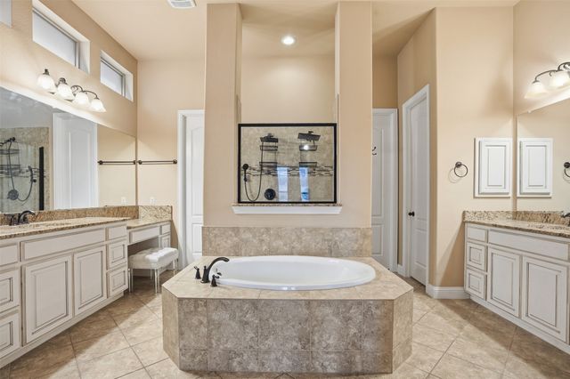 9801 Broiles Lane, Fort Worth, TX 76244