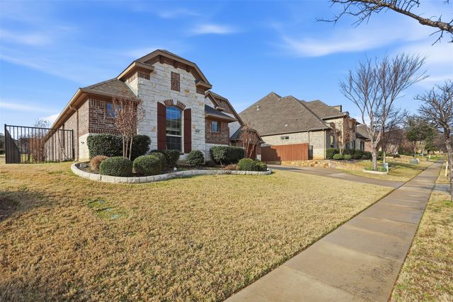 9801 Broiles Lane, Fort Worth, TX 76244