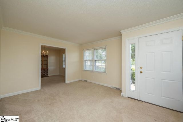 29 Hicks Road, Greenville, SC 29605