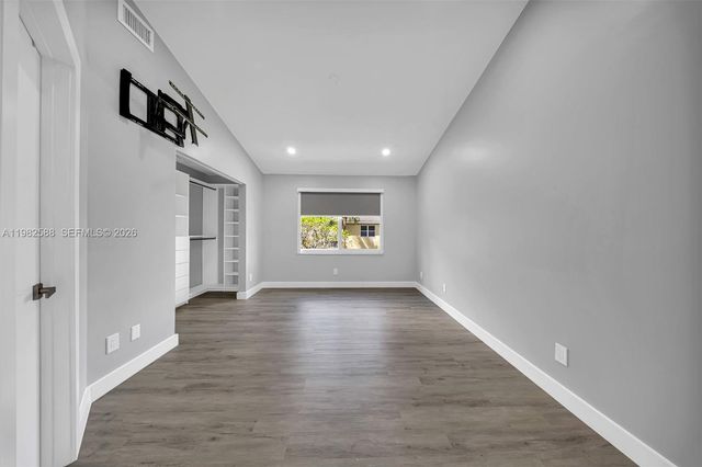 358 SW 122nd Ave, Pembroke Pines, FL 33025