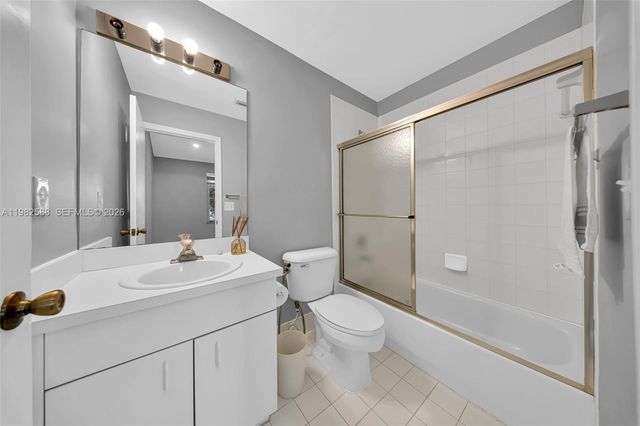 358 SW 122nd Ave, Pembroke Pines, FL 33025