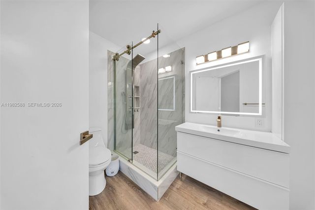 358 SW 122nd Ave, Pembroke Pines, FL 33025