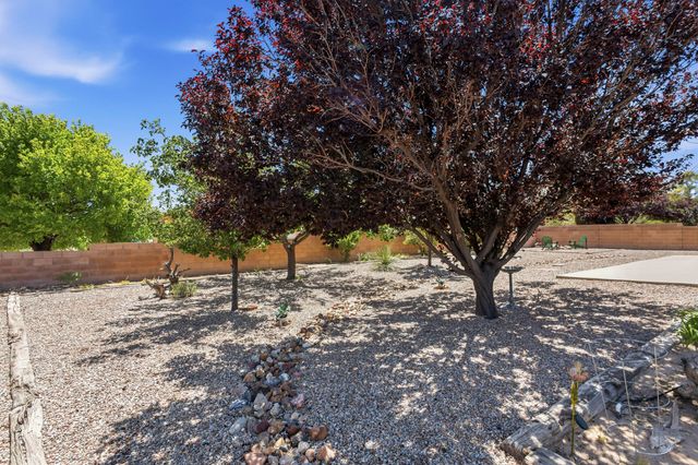3391 Sun Mesa Street SW, Los Lunas, NM 87031