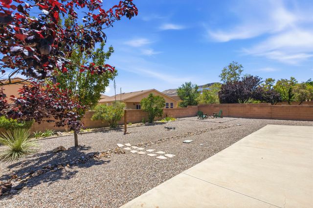3391 Sun Mesa Street SW, Los Lunas, NM 87031