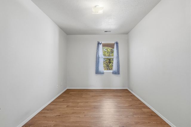 3391 Sun Mesa Street SW, Los Lunas, NM 87031