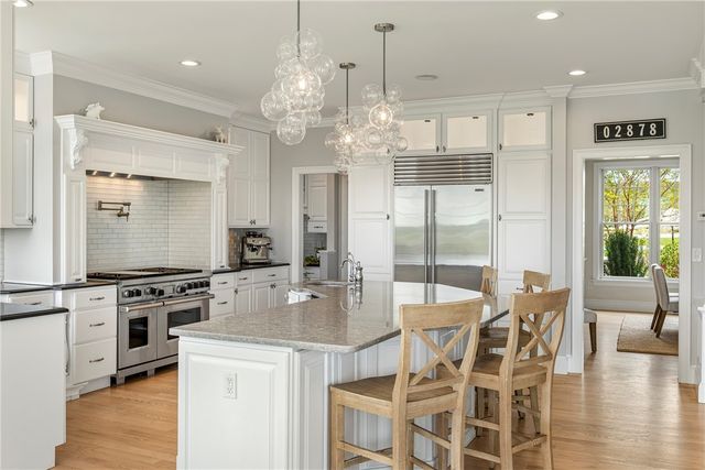 3333 Main Road, Tiverton, RI 02878