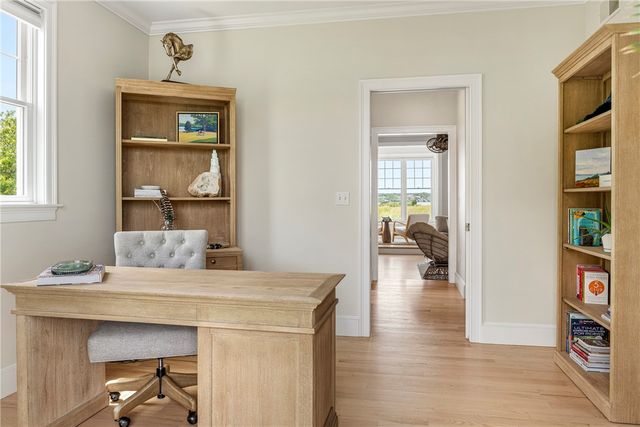3333 Main Road, Tiverton, RI 02878