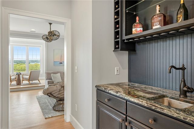 3333 Main Road, Tiverton, RI 02878