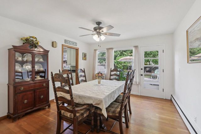 17 E Valley ROAD, Beloit, WI 53511