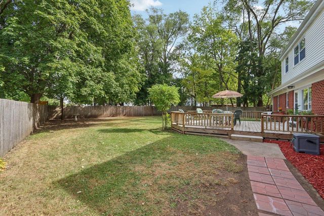 17 E Valley ROAD, Beloit, WI 53511