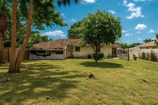 1302 28TH STREET W, Bradenton, FL 34205
