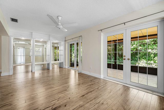 241 DEL RIO Boulevard, Boca Raton, FL 33432