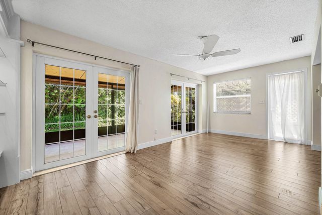 241 DEL RIO Boulevard, Boca Raton, FL 33432