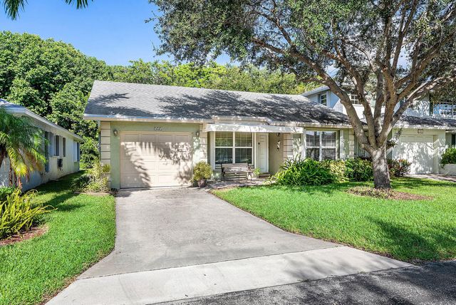 241 DEL RIO Boulevard, Boca Raton, FL 33432