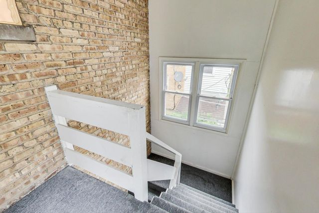 3333 Church Street 2, Evanston, IL 60203