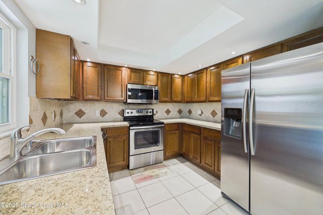 1964 W Shores Road, Melbourne, FL 32935