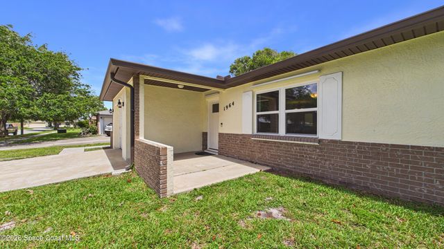 1964 W Shores Road, Melbourne, FL 32935