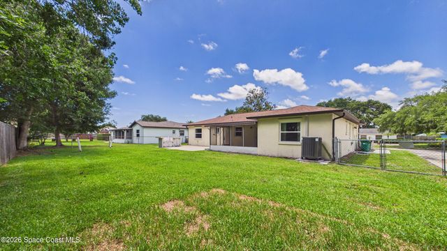 1964 W Shores Road, Melbourne, FL 32935